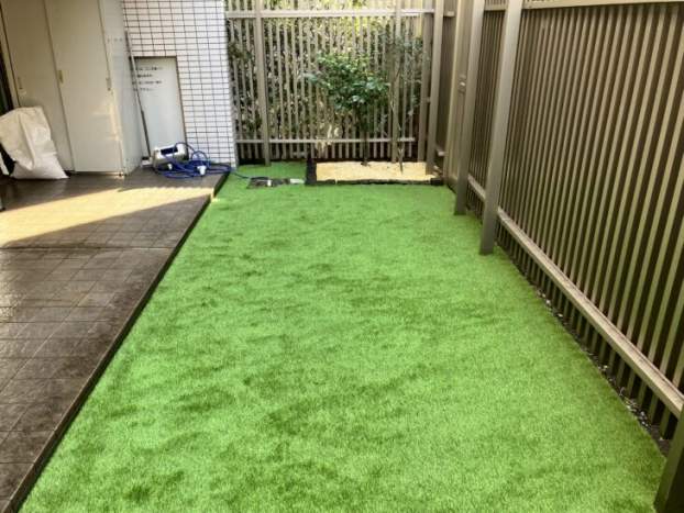 リガーデン(防草シート・人工芝敷設工事)(個人邸) 川崎市